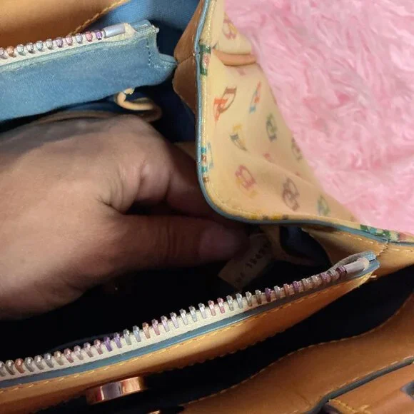 Sold - Picture 7 of 8